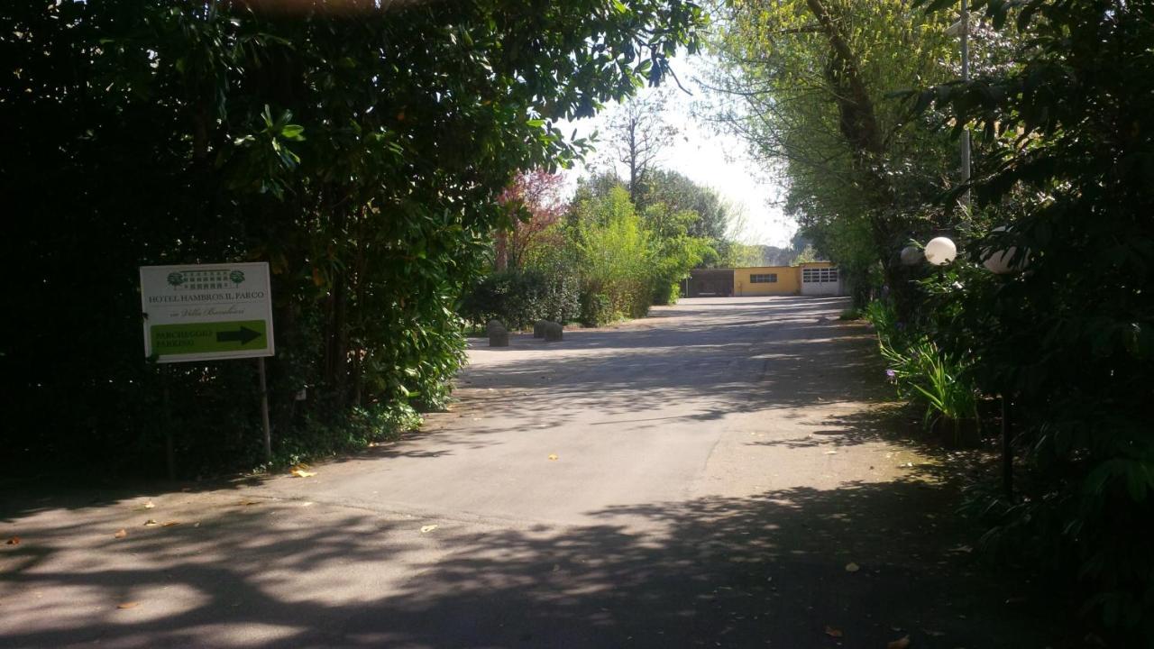 Hotel Hambros - Il Parco In Villa Banchieri Lucques Extérieur photo