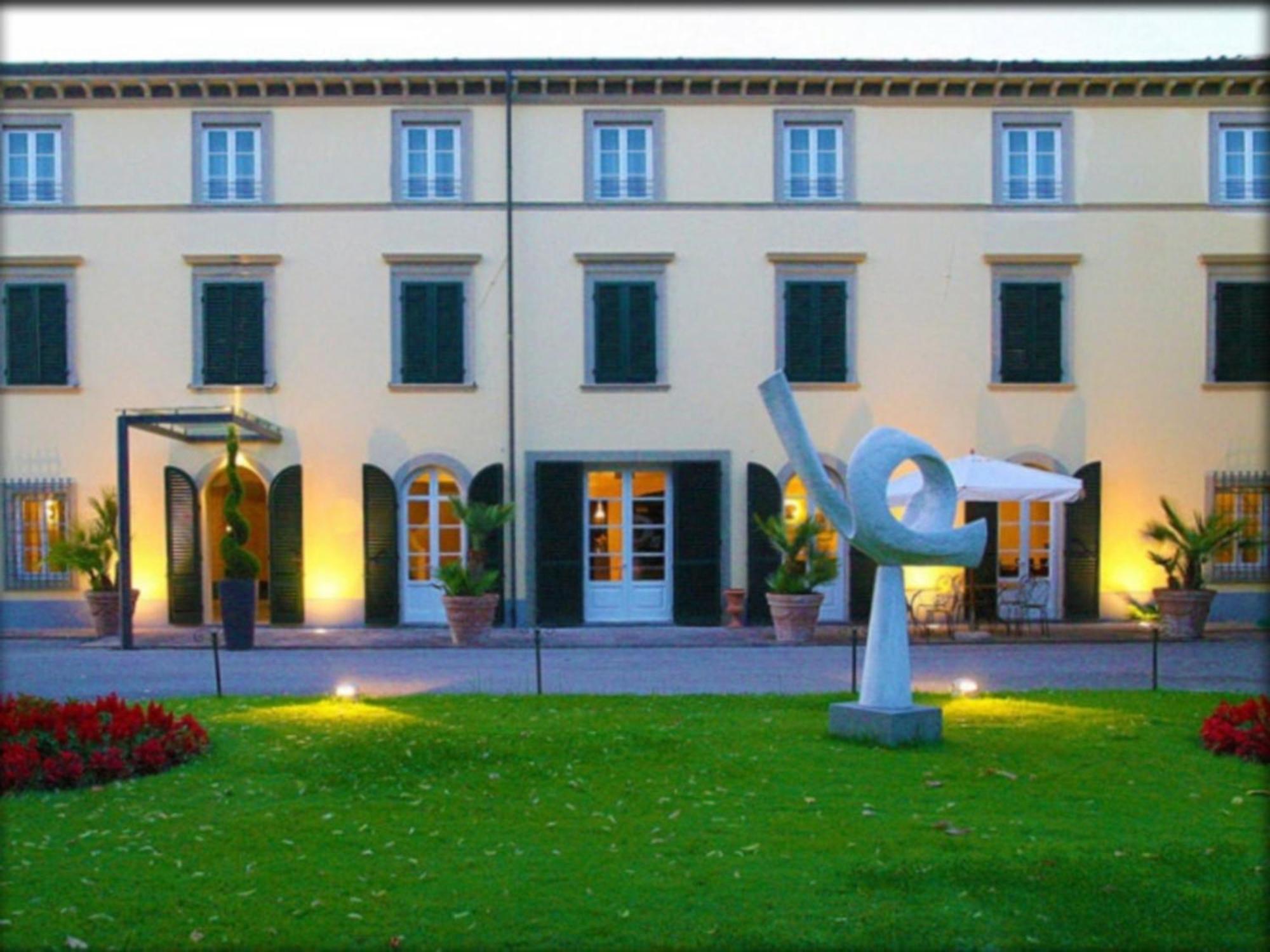 Hotel Hambros - Il Parco In Villa Banchieri Lucques Extérieur photo